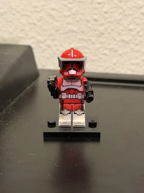 LEGO Star Wars - Clone Commander Fox, Phase 2 75354 Mint Condition SW1304