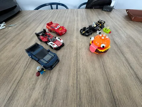 LEGO Bundle Durr Burger, Speed Champions, and F1 Movie