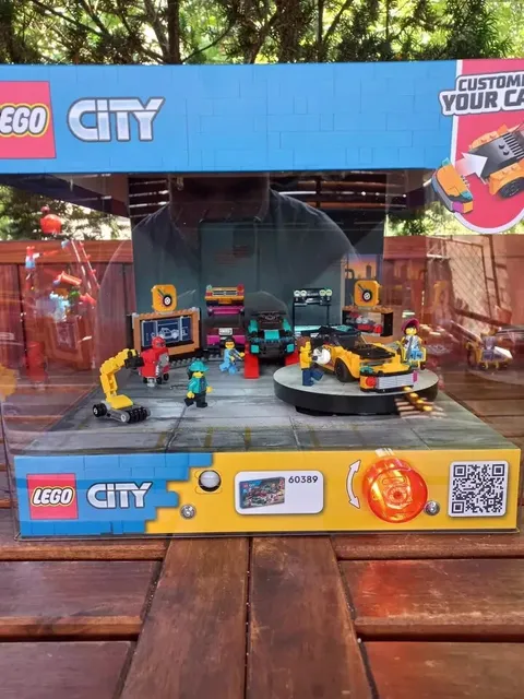Lego Drive " Customize your car NEW light up rotating store display