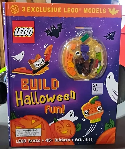 LEGO Build Halloween Fun! Book Set 33 Pieces with 3 Exclusive Models Age 5+