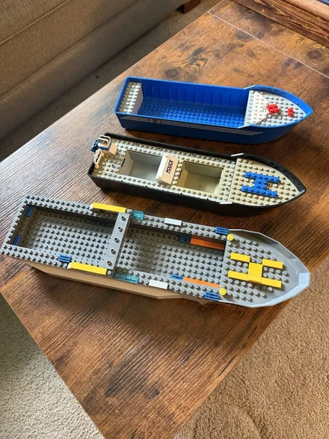 3 Lego Boats Police Coast Guard Vintage Read Description