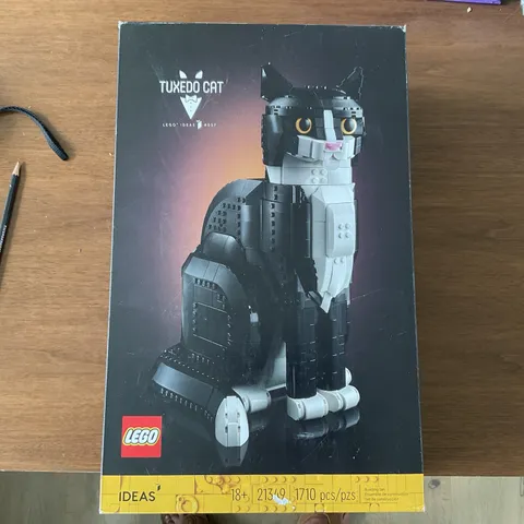 LEGO Ideas: Tuxedo Cat (21349) Sealed In Box (Completely Unopened)