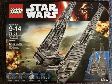 LEGO Star Wars Kylo Ren's Command Shuttle 75104 New Factory Sealed