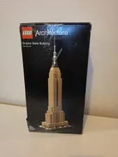 LEGO Architecture Empire State Building 21046 Complete Set 1767 Pieces Ages 16+