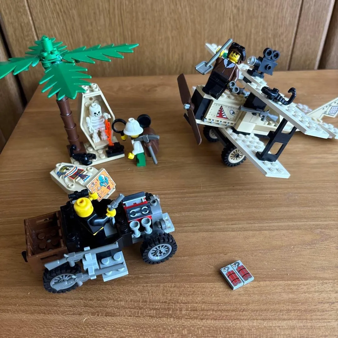 LEGO 5948 Desert Expedition Adventurers Set 196 Pieces 5 Minifigures Incomplete