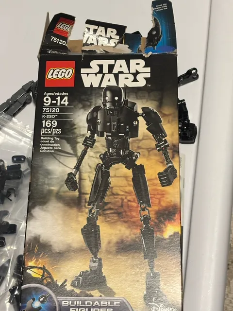 LEGO Star Wars: K-2SO (75120) Incomplete For Parts,  Booklet Present Has Crease