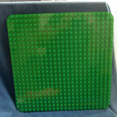 Green Lego Duplo 24x24 studs Baseplate #4268 OK Flat 15x15 inch play-ready