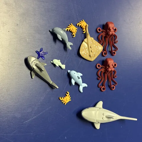 LEGO Sea Animal Lot Sharks Dolphins Octopus Stingray Starfish 12 Pieces