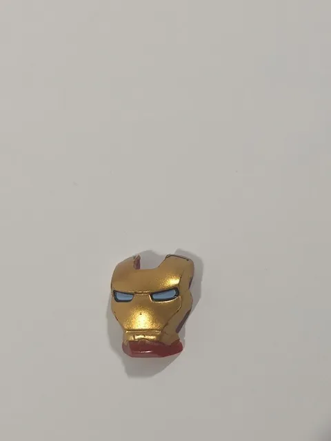 LEGO - Minifig, Visor Top Hinge w/ Gold Face Shield & Lt Blue Eyes (Iron Man)