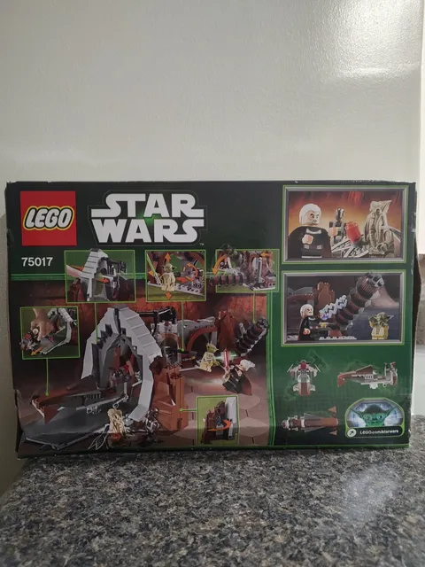 LEGO Star Wars 75017 Duel on Geonosis 391 pcs Yoda Dooku SEALED, NEVER OPENED