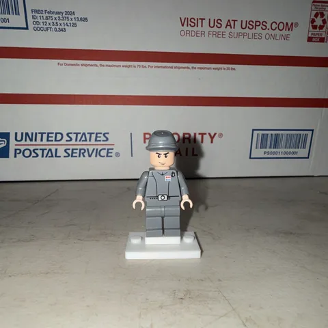 LEGO Star Wars Imperial Officer sw0293 2010
