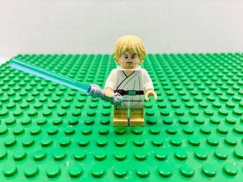 LEGO Star Wars Luke Skywalker Minifigure Tatooine Original