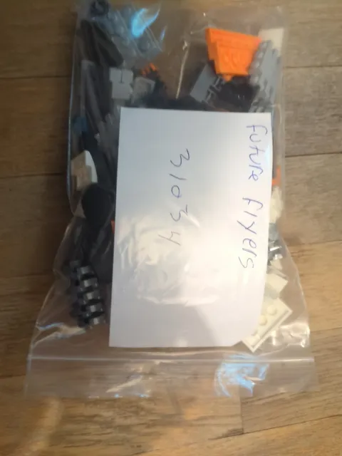 LEGO CREATOR: Future Flyer (31034) USED COMPLETE NO BOX OR MANUAL