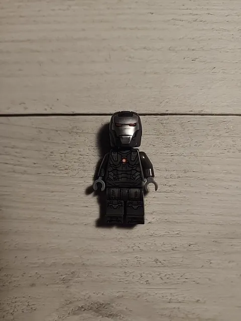 LEGO Marvel Avengers - War Machine James Rhodes minifigure SH1092 Lot # 2