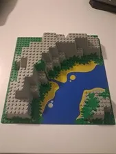 Lego Vintage Raised Baseplate 32 x 32  6024px2  from sets 6278 6292 6281
