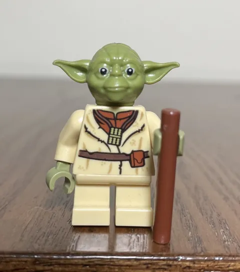 LEGO Star Wars Yoda Minifigure - Olive Green, Belt sw0906 75208 75330