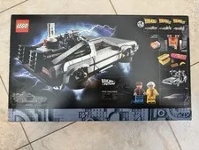 LEGO Icons: Back to the Future Delorean Time Machine (10300)