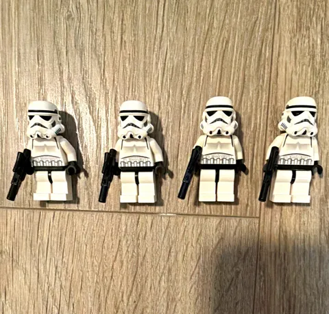 LEGO Star Wars Stormtrooper Minifigure Lot of 4 w/ Blasters Old Designs Retired