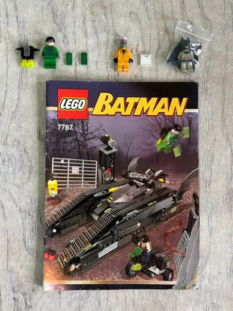 Authentic Lego set 7787 minifigures (022) (017) Batman and the riddler Rare