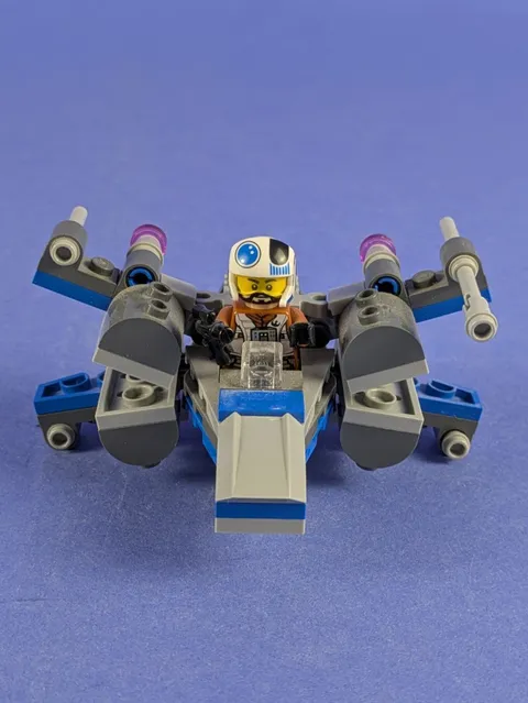 LEGO Star Wars Resistance X-Wing Fighter 75125 Complete Set Pre-Owned