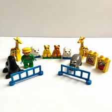 LEGO Duplo Zoo Keeper Animals Safari Lot Giraffe Seal Hippo Bear Food Fence 13pc