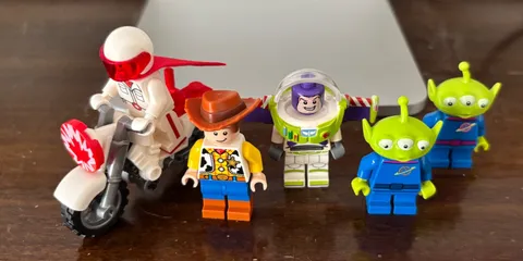 Lot of Lego Toy Story Minifigures - Woody, Buzz Lightyear + More
