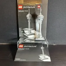 LEGO ARCHITECTURE: Seattle Space Needle (21003)