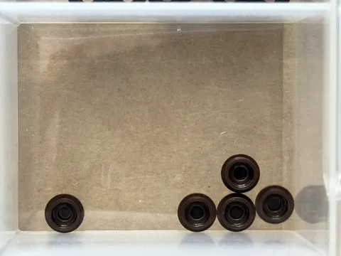 LEGO Parts - Dark Brown Plate, Round 1 x 1 - No 4073 - QTY 5