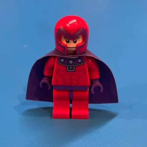 Lego 6866 MAGNETO MINIFIGURE Wolverine's Chopper Showdown