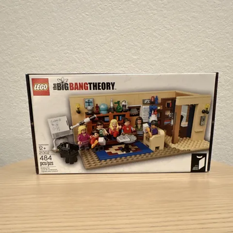 LEGO Ideas 21302 The Big Bang Theory Retired New Sealed NISB
