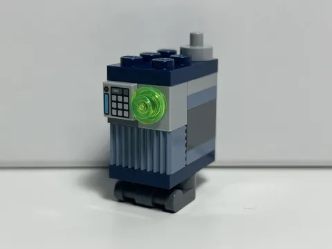 LEGO Star Wars Minifigure Servo (SR-V0) GNK Power Droid sw1380 From 75388
