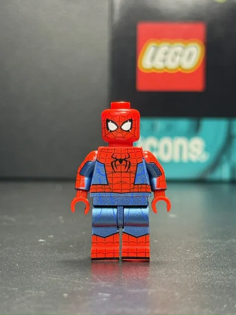 Lego Marvel Super Hero’s Spider-Man Brand New Day Custom Minifigure 
