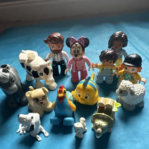 LEGO DUPLO Disney Minnie Mouse Figure & Animal Pieces Bulk Lot