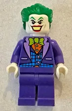 LEGO DC The Joker Jokerland Batman Minifigure SH0206 76035