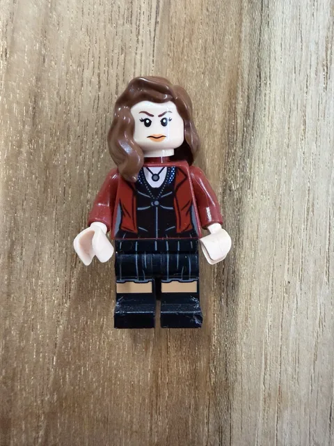 Lego Minifigure SH0174 Marvel Avengers Age Of Ultron The Scarlett Witch