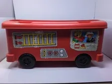 Vintage 1998 Duplo Lego Storage Container Moving Wheels FIRE TRUCK 
