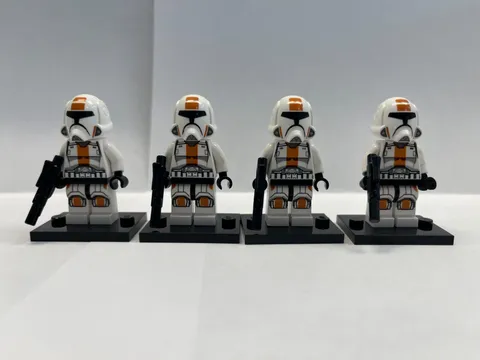 LEGO Star Wars Republic Trooper Minifigure Old Republic Smirk 75001 sw0440 x4
