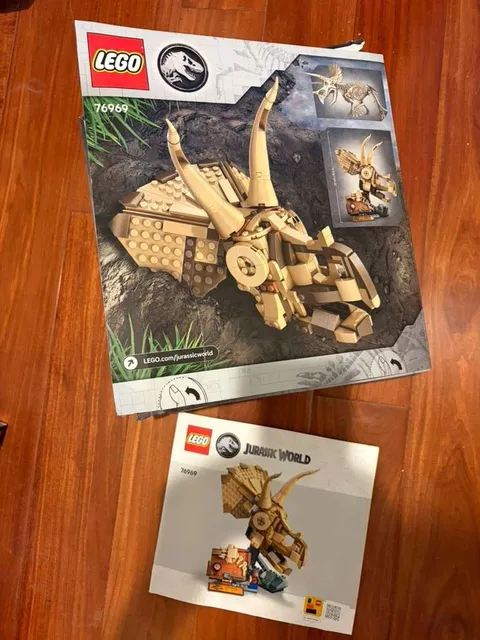 LEGO Jurassic World Dinosaur Toy Kids Collectible Building Set 76969 Loc H