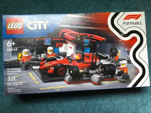 LEGO CITY: F1 Pit Stop & Pit Crew with Ferrari Car (60443)