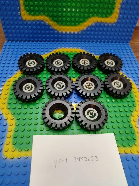 Lego 3482c03 tire with split axle hole 17x43 (lot of 9 plus 1 spare tire)