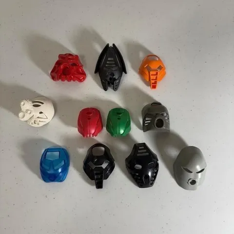 LEGO BIONICLE Kanohi Mask Lot 11x Multicolor Vintage Parts Pieces Collection