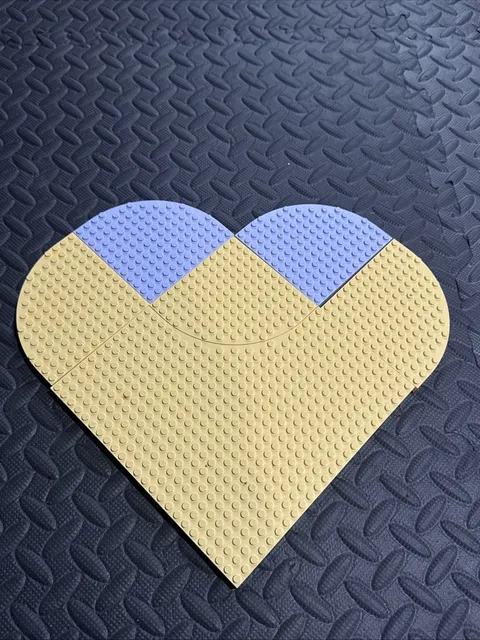 Lego Baseplate 6161.  24 x 24 w/o 12 x 12 Quarter Circle. + 5 Quarters