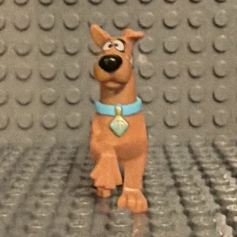LEGO Scooby-Doo Theme Scooby-Doo Dog Minifigure Brown with Blue Collar