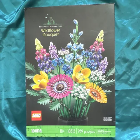LEGO Icons Botanical Collection Wildflower Bouquet 10313 939 pcs 18+