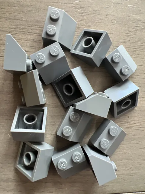 LEGO 3039 Dark Bluish Gray Slope 45 2 x 2 - 15 Pieces