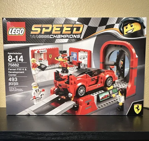 LEGO Speed Champions: Ferrari FXX K & Development Center (75882) 493 pcs Sealed