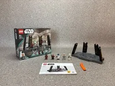 LEGO ® Star Wars 75385 Ahsoka Tanos duel on Peridea original packaging