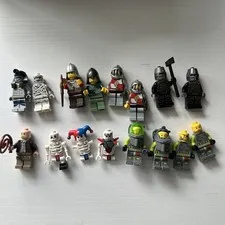 LEGO Castle Kingdoms Lion Knights Ninjago Atlantis Divers 16 mini fig lot Rare 