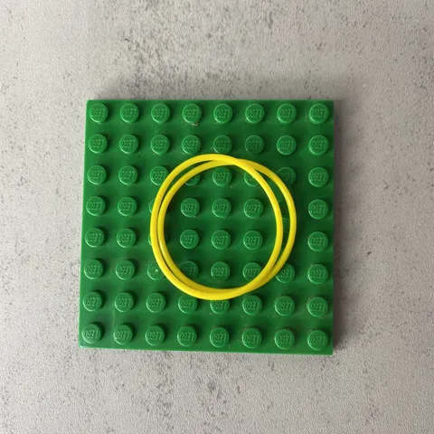 2x NEW LEGO Technic Yellow Rubber Band 33 mm (70905 / 85546) V-Belt NXT EV3