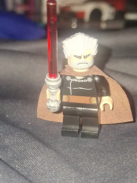LEGO Star Wars Count Dooku Minifigure w/ Cape, Red Lightsaber(Starwars)